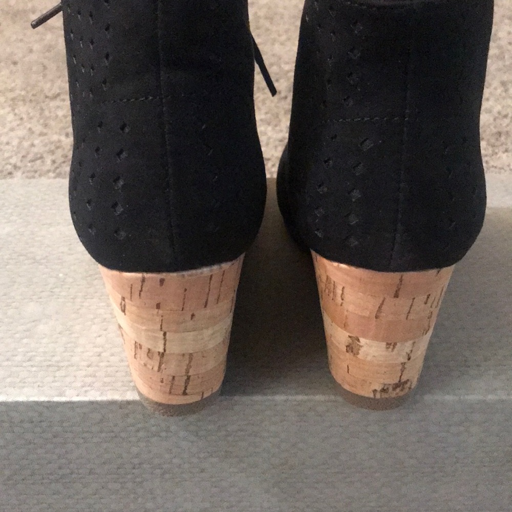 NIB Cork Wedge - Picture 3 of 5